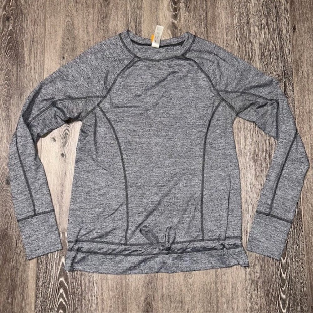 Lucy Tech Women’s DriRelease Gray Long Sleeve Workout Shirt NWOT Size Medium
